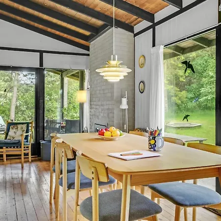 Two-bedroom In Grasted 펜션 *