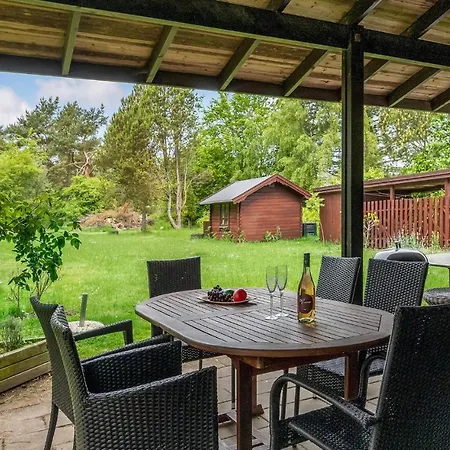 Two-bedroom In Grasted Dom wakacyjny