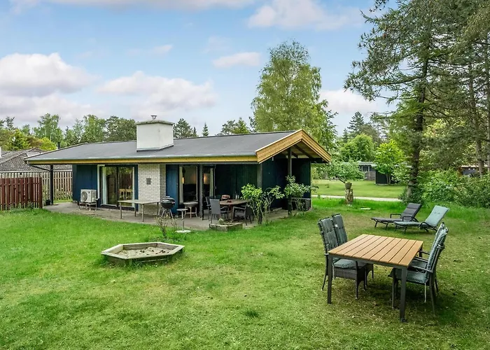 Two-bedroom In Grasted Græsted