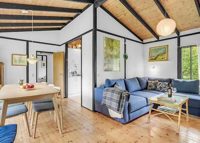 Two-bedroom In Grasted Græsted